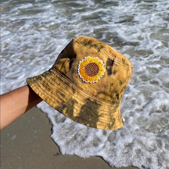 Reverse Dyed Sunflower Bucket Hat - Picture 4 of 4